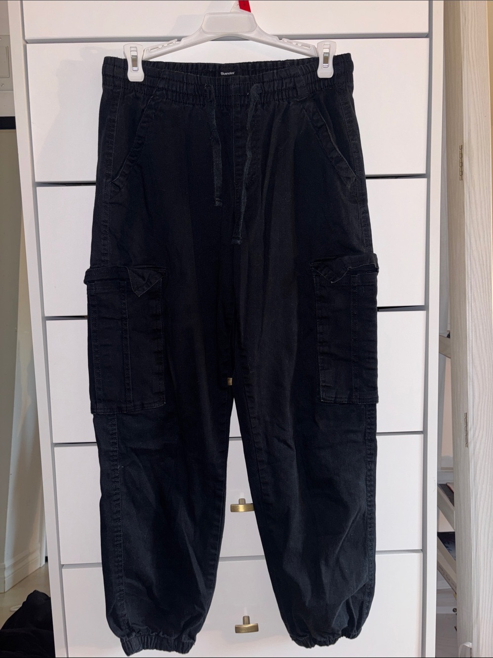 Women’s Black Cargo Jogger Pants - Bluenotes
